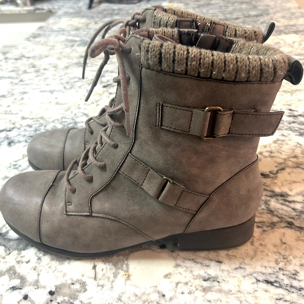 Women's Brown Lace-Up Ankle Boots